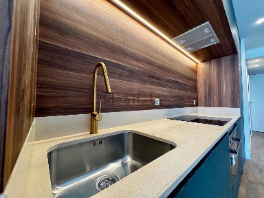 Apartamento T1 à venda na Rua Álvaro Castelões