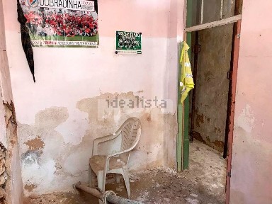 Moradia independente à venda na Travessa dos Textos