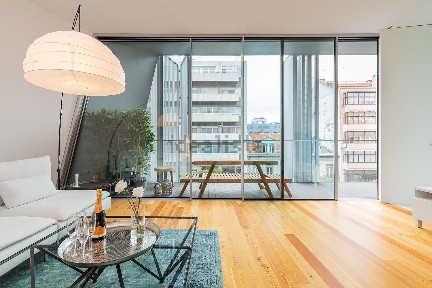 Arrendamento de apartamento T3 na Avenida João Crisóstomo