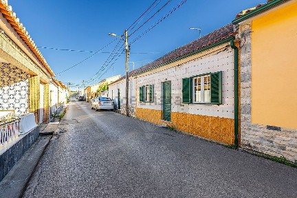 Moradia independente à venda em Vale de Santarém