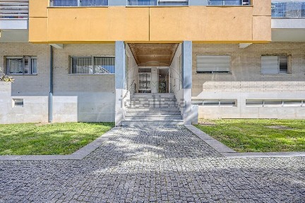 Apartamento T1 à venda na Alameda da Granja