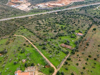 Casa ou moradia à venda em Bensafrim