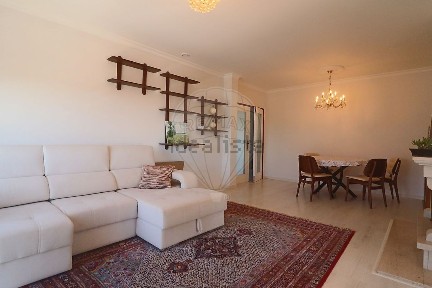 Arrendamento de apartamento T3 em Casal dos Barreiros
