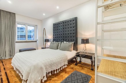 Arrendamento de apartamento T2 na Rua Eça de Queiroz