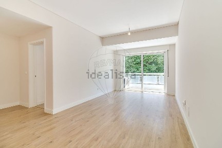 Arrendamento de apartamento T2 no Campo Grande