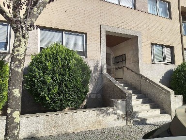 Arrendamento de apartamento T3 na Pedra Verde