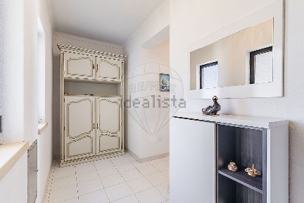 Apartamento T1 à venda na Rua Agosto Azul