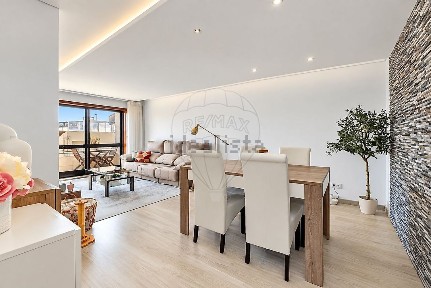 Apartamento T2 à venda na Rua da Gafa