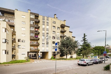 Arrendamento de apartamento T1 na Rua do Monte, 7