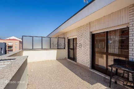 Apartamento T2 à venda na Rua de Costa Cabral, 2410