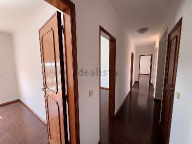 Arrendamento de apartamento T2 em Tavarede