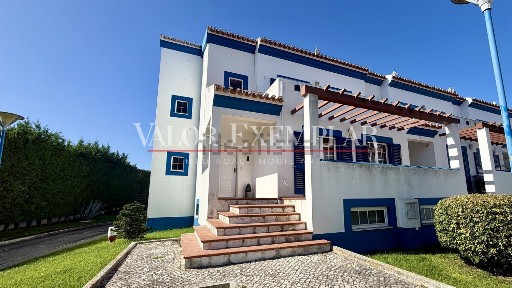 Moradia geminada à venda em São Francisco