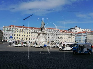 Santa Maria Maior, Baixa, Praça da Figueira