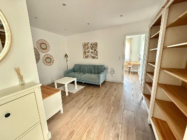 Apartamento T1 à venda na Rua de Monsanto, 120