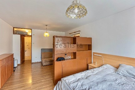 Apartamento T0 à venda na Rua de Monsanto, 156