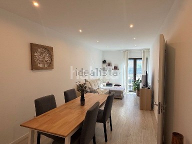 Apartamento T2 à venda na Rua da Rasa, 102