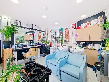 Espaço comercial à venda em Santa Eulália
