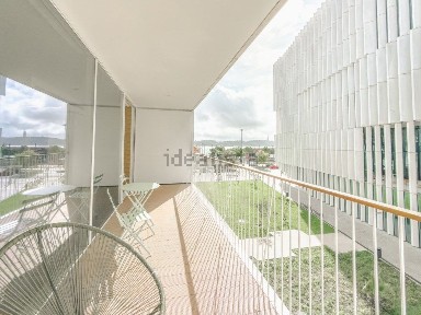 Arrendamento de apartamento T3 na Avenida 24 de Julho