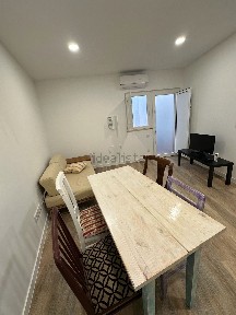 Arrendamento de apartamento T1 na Rua Filarmónica 1º de Dezembro
