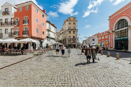 Andar de moradia à venda na Alfama