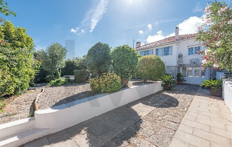 Casa ou moradia à venda na Rua do Pinhal s/n