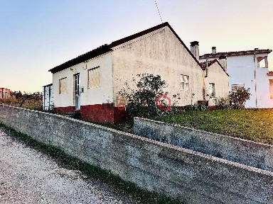 Casa ou moradia à venda na Rua 13 de Junho