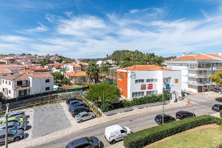 Apartamento T1 à venda em Alapraia - Livramento