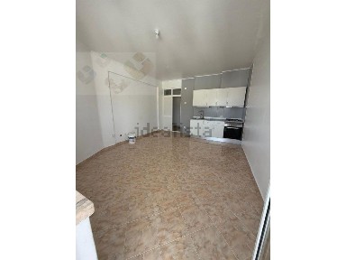 Apartamento T1 à venda na Praceta da Árvore