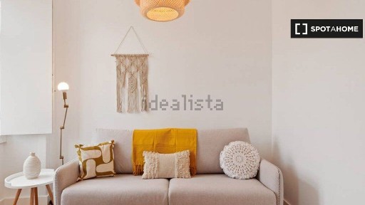 Arrendamento de apartamento T1 na Rua Alexandre de Sá Pinto