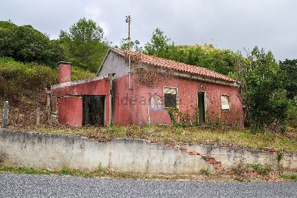 Moradia independente à venda em Arruda dos Vinhos