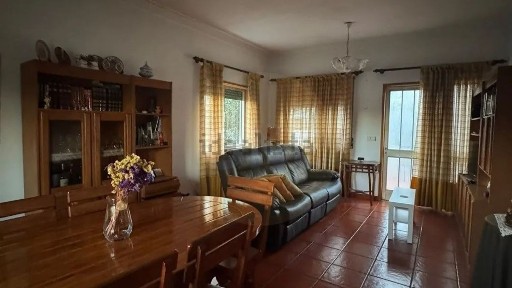Casa ou moradia à venda em Bairro