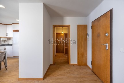 Apartamento T1 à venda na Rua das Doze Casas