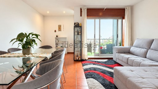 Apartamento T3 à venda em Paredes