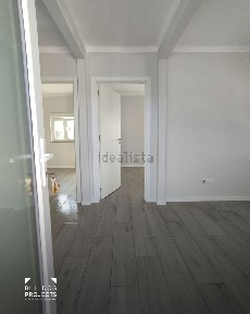 Arrendamento de apartamento T3 na Rua Doutor João Constantino