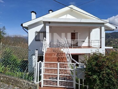 Andar de moradia à venda em Recanto da Bragada