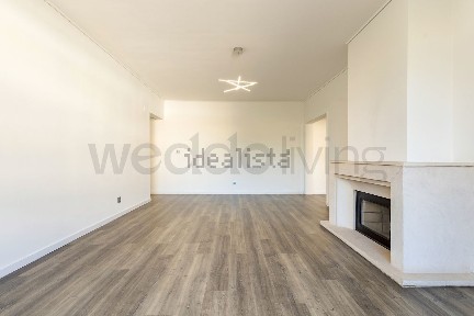 Arrendamento de apartamento T2 na Rua Álamos, 50