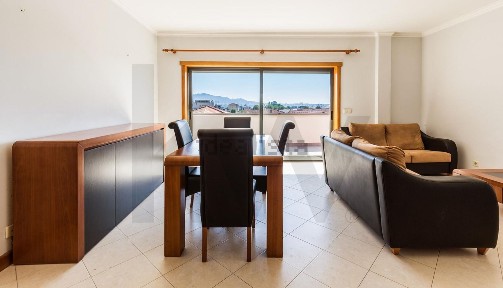 Arrendamento de apartamento T2 na Rua de Portuzelo, 171