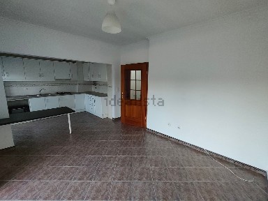Arrendamento de apartamento T2 em Quinta da Cimalha