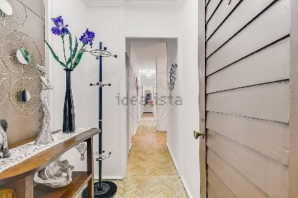 Apartamento T4 à venda no Largo Primeiro-Tenente João Rodrigues de Moura