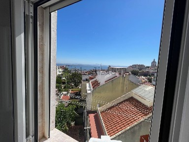 Apartamento T2 à venda na Rua do Mato Grosso