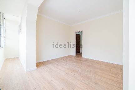 Apartamento T2 à venda em Falagueira-Venda Nova
