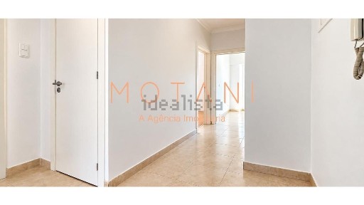 Apartamento T2 à venda na Rua Lourenço Marques s/n
