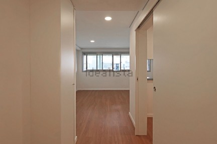Arrendamento de apartamento T2 na Rua Padre Iria Carvalhal