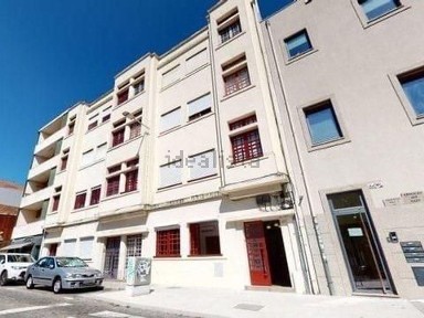 Arrendamento de apartamento T2 na Rua do Morgado de Mateus, 125