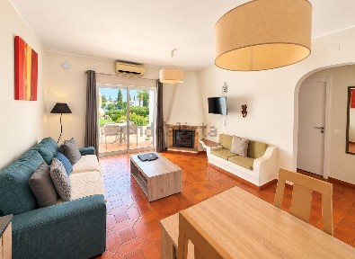 Apartamento T2 à venda no Vale Milho - Vale Centeanes - Algar seco