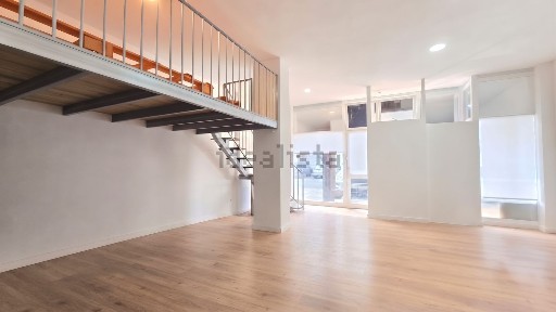 Apartamento T0 à venda na Praceta Mãe d'Água