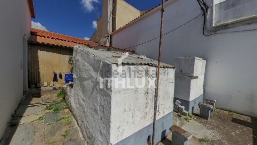 Casa ou moradia à venda na Terrugem