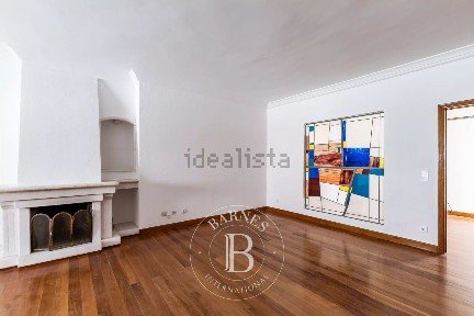 Apartamento T2 à venda no Centro de Cascais