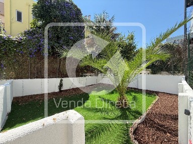 Apartamento T3 à venda na Avenida Almirante Reis, 234