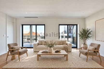 Apartamento T2 à venda na Rua Dom Francisco Manuel de Melo